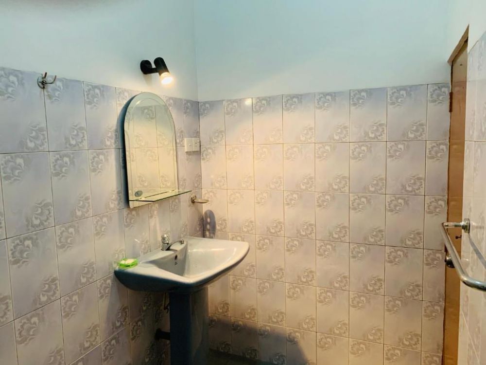 Standard Room non AC/with AC, Sam's Guest House 2*