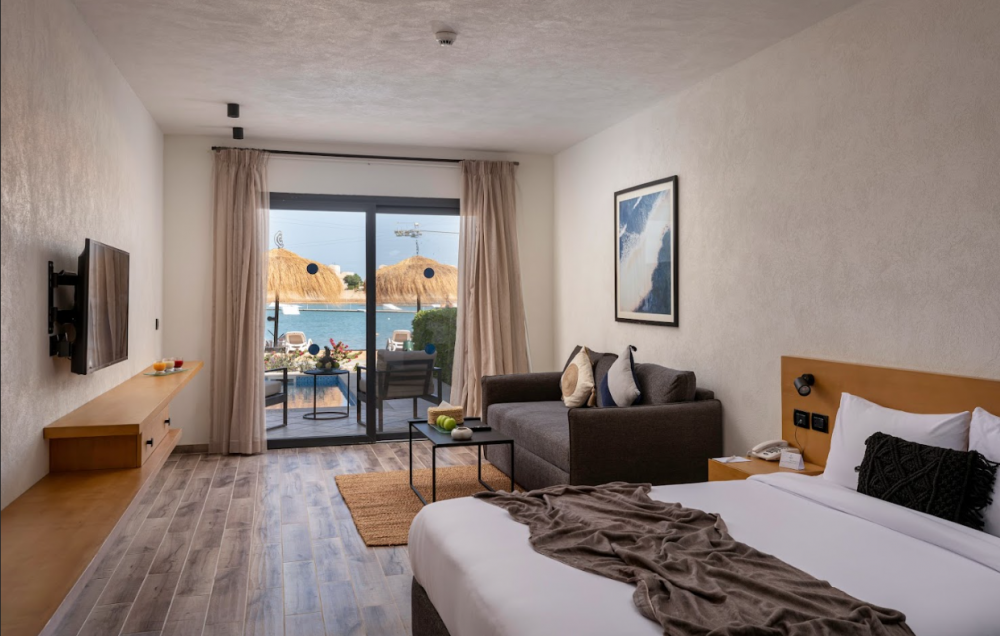 Creek Studio, Creek Hotel 4*