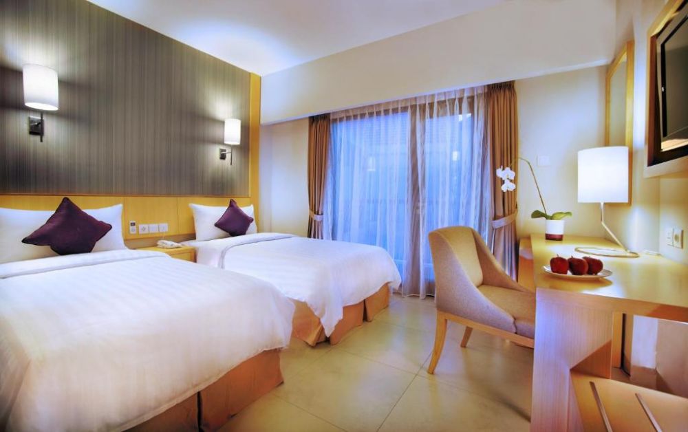 Deluxe, Quest Hotel Kuta 3*