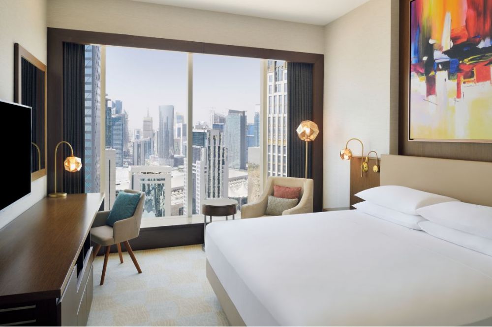 Deluxe Sea View/ City View, Delta Hotels City Center Doha 5*