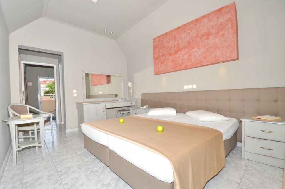 Family Room, Sousouras Beach 3*