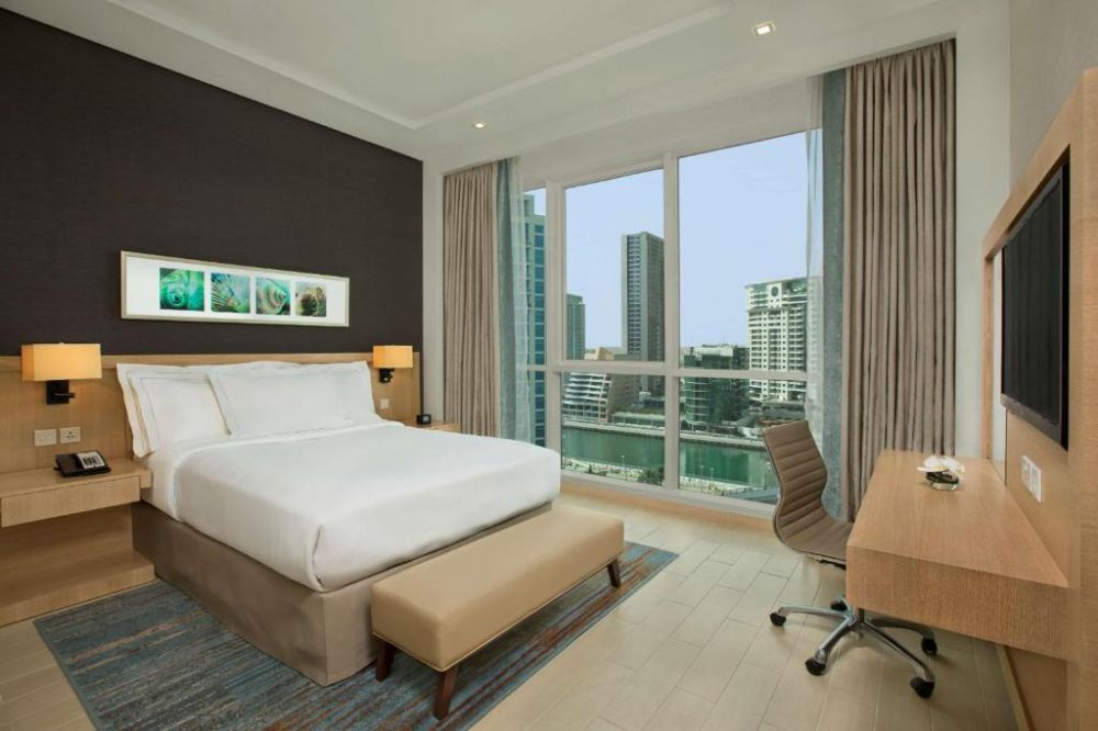 1 Bedroom Family Suite, DoubleTree by Hilton Dubai Jumeirah Beach 4*