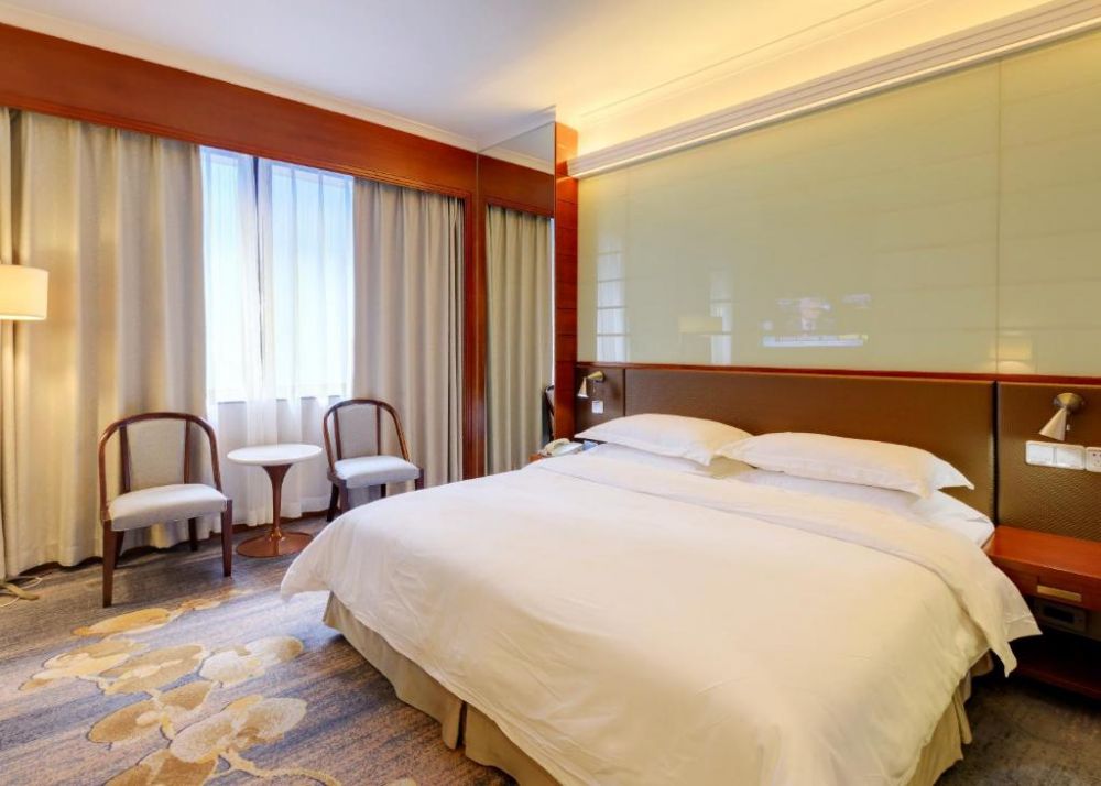 Standard, Guangzhou Ocean Hotel 4*