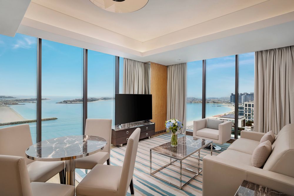 King One Bedroom Suite With Sea View-balcony, Hilton Dubai the Palm 4*