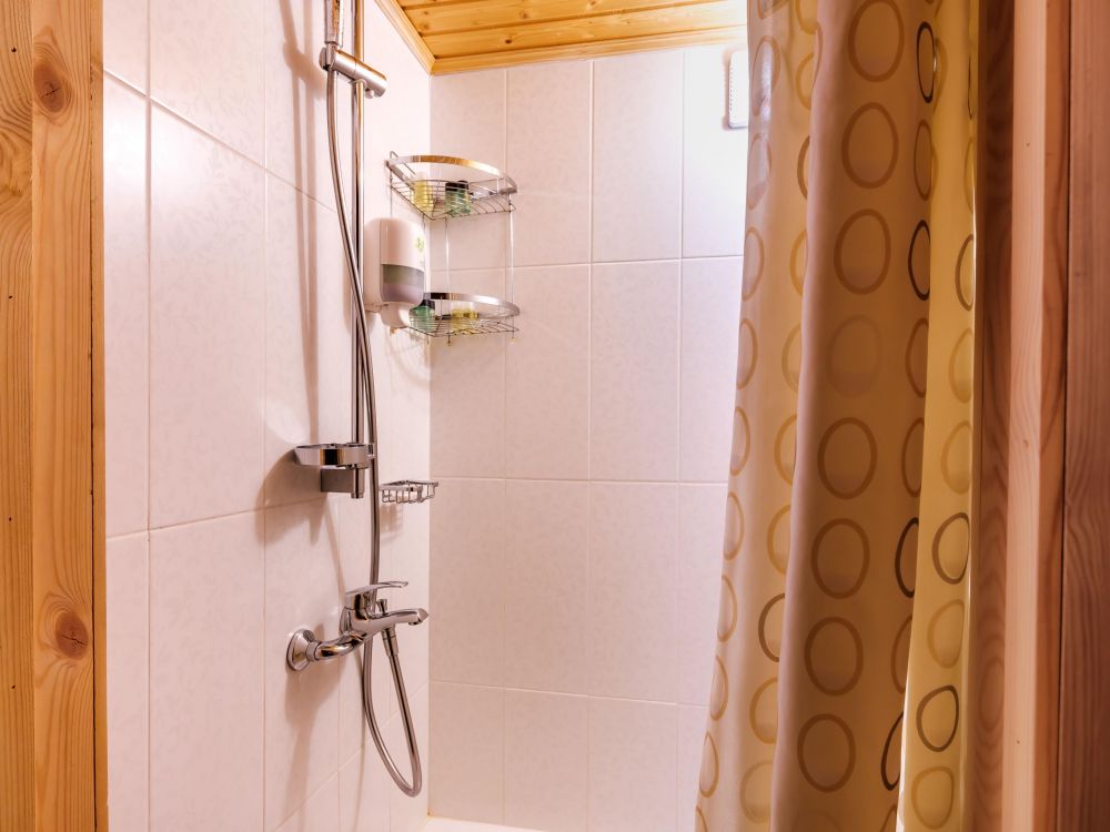 Домик туриста, Oi-Qaragai Mountain Resort 4*