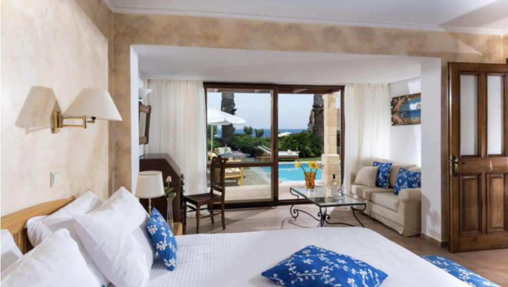 DELUXE JUNIOR VILLA SEA VIEW WITH PRIVATE POOL, Aquila Rithymna Beach 5*