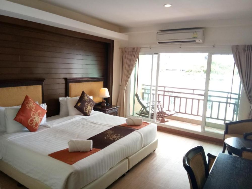 Superior Room, Seaside Jomtien Beach 3*