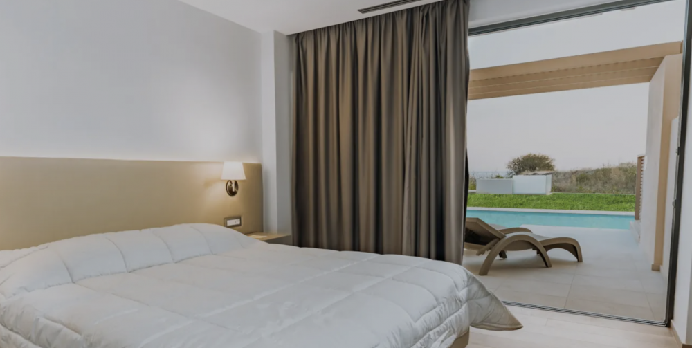 Deluxe Swim up Double room, Kresten Palace Hotel 4*