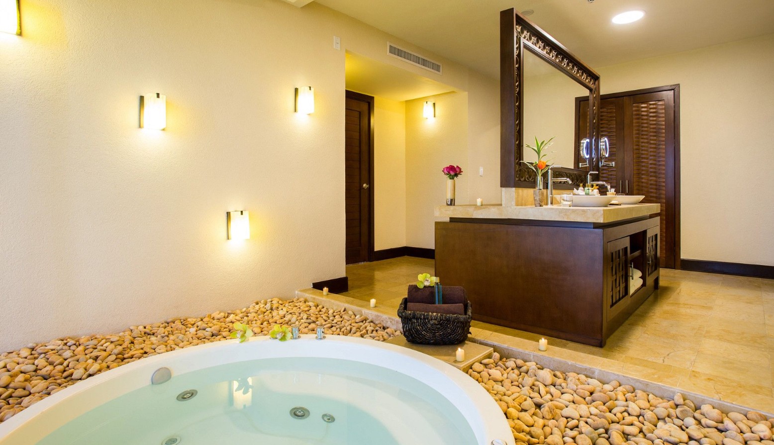 Preferred Club Ocean Front Presidential Suite, Dreams Riviera Cancun Resort & Spa 4*