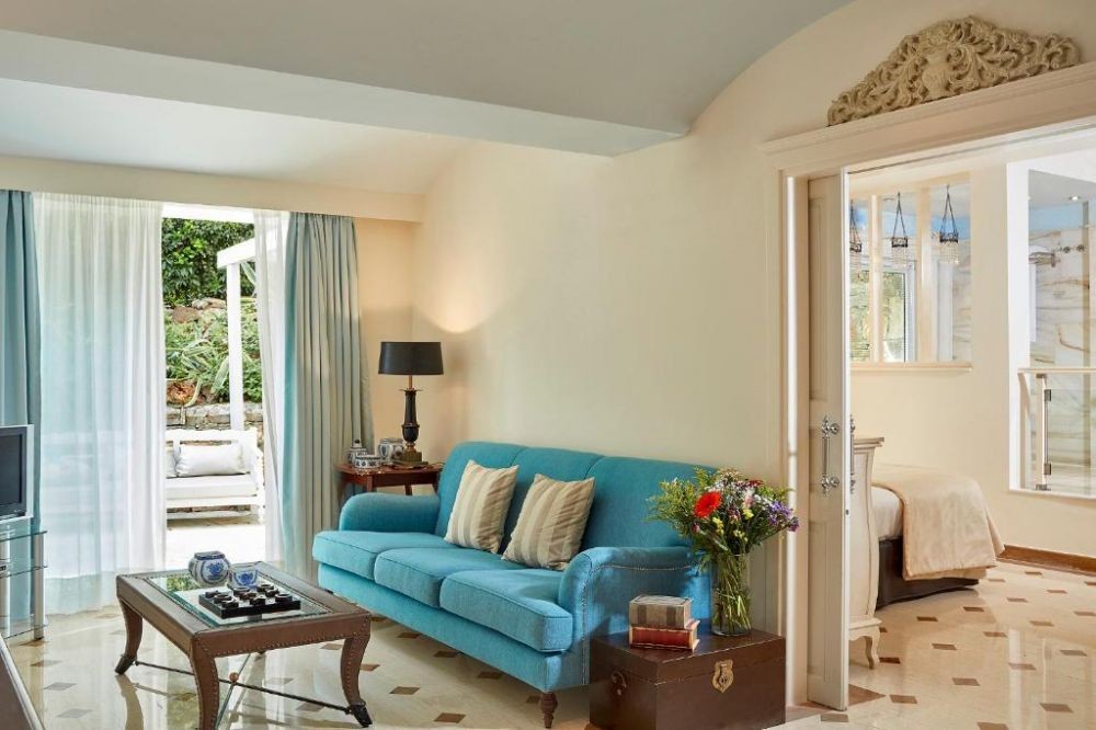 Deluxe Senior Suite One Bedroom, Elounda Gulf Villas & Suites 5*