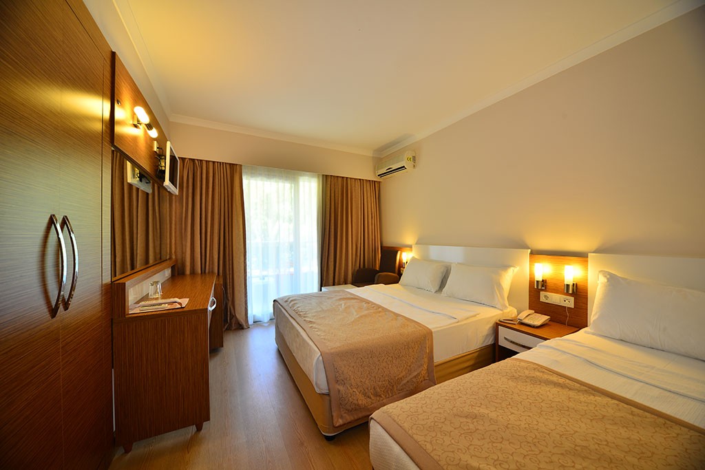 Standard, Annabella Park Hotel 4*