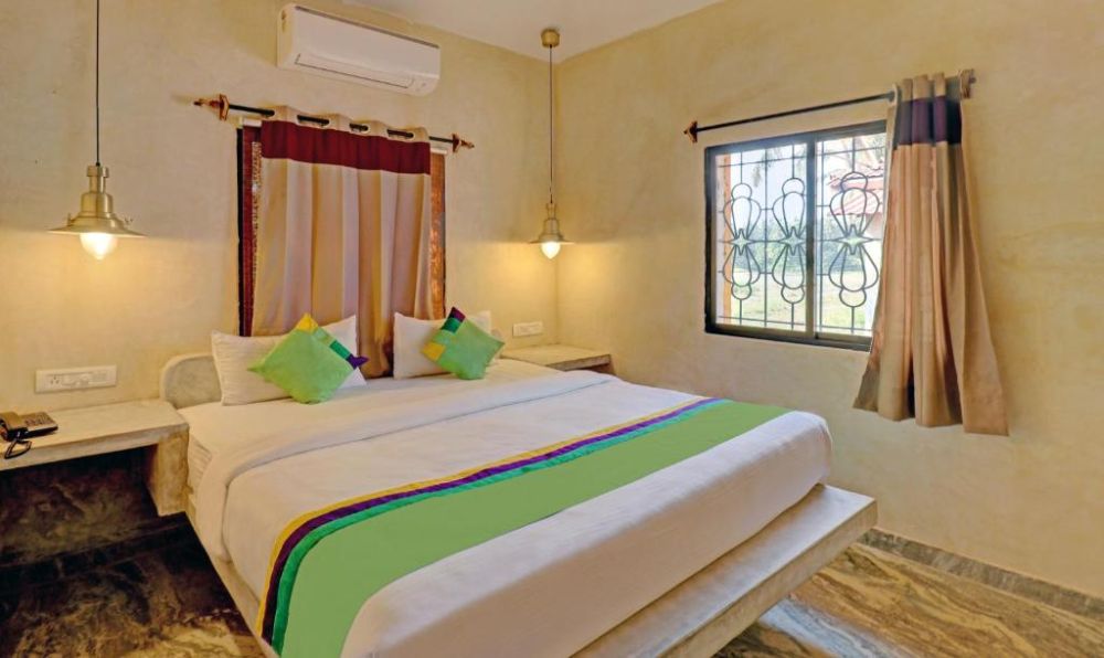 Deluxe AC, Morjim Banyan Resort 3*