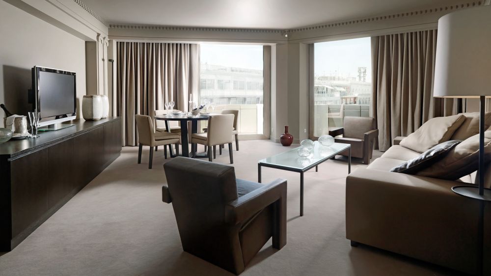 Deluxe Suite City View, NJV Athens Plaza 5*