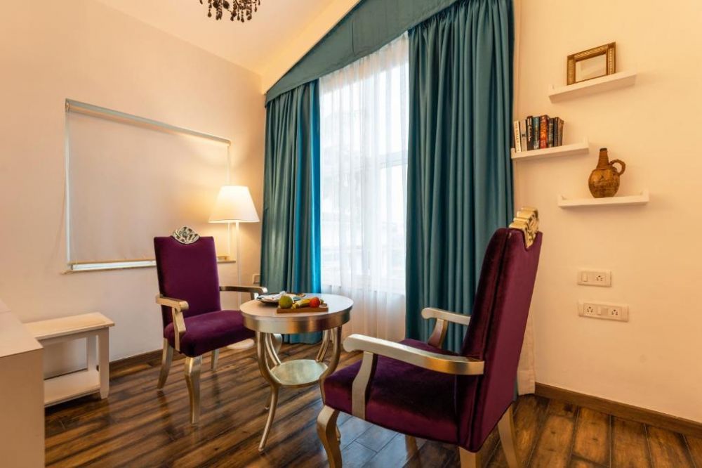 Executive Suite, Zone Connect By The Park 4*