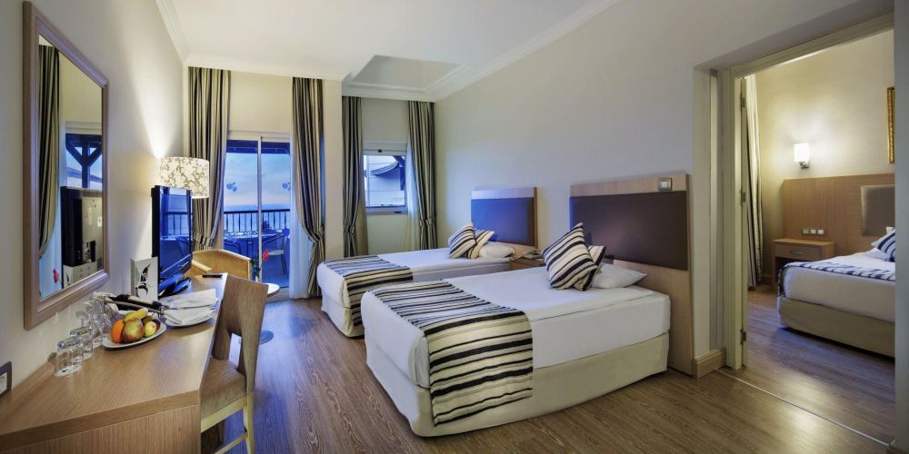 Family Rooms, Crystal Tat Beach Golf Resort & Spa 5*