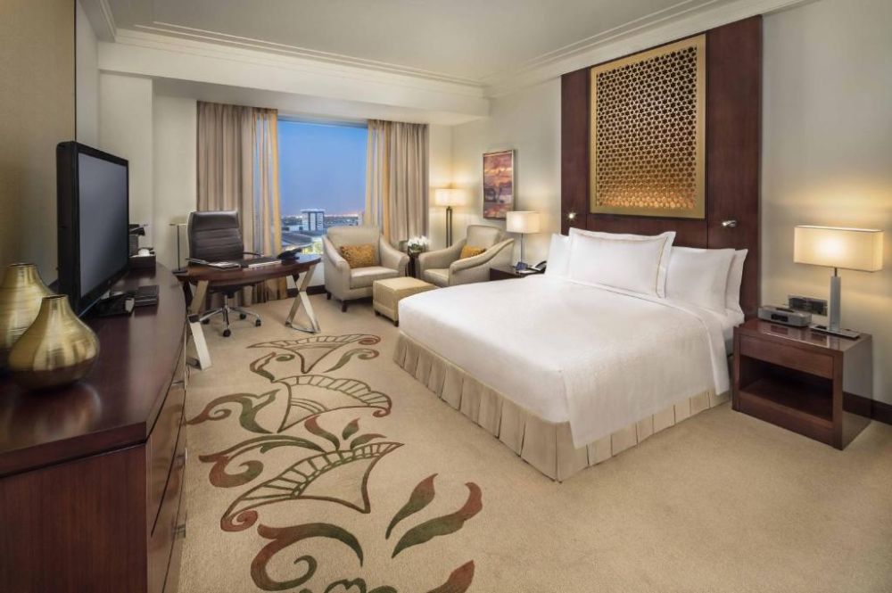 Executive Room, Conrad Dubai 5*