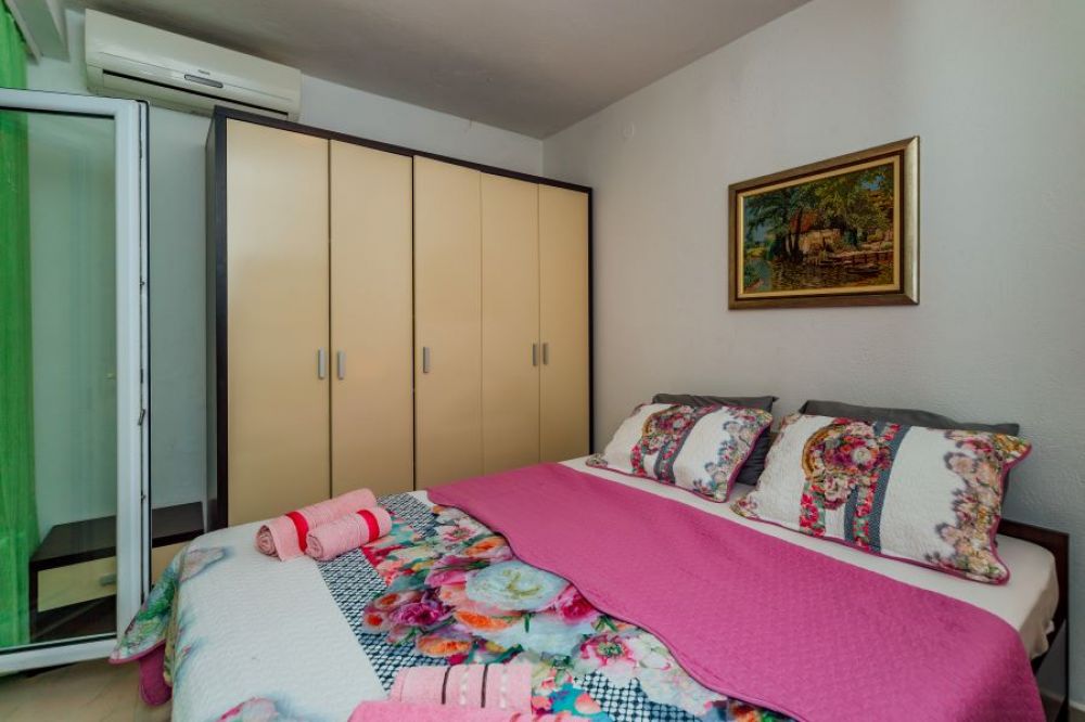 APP 04+1, Andric Apartments 4*