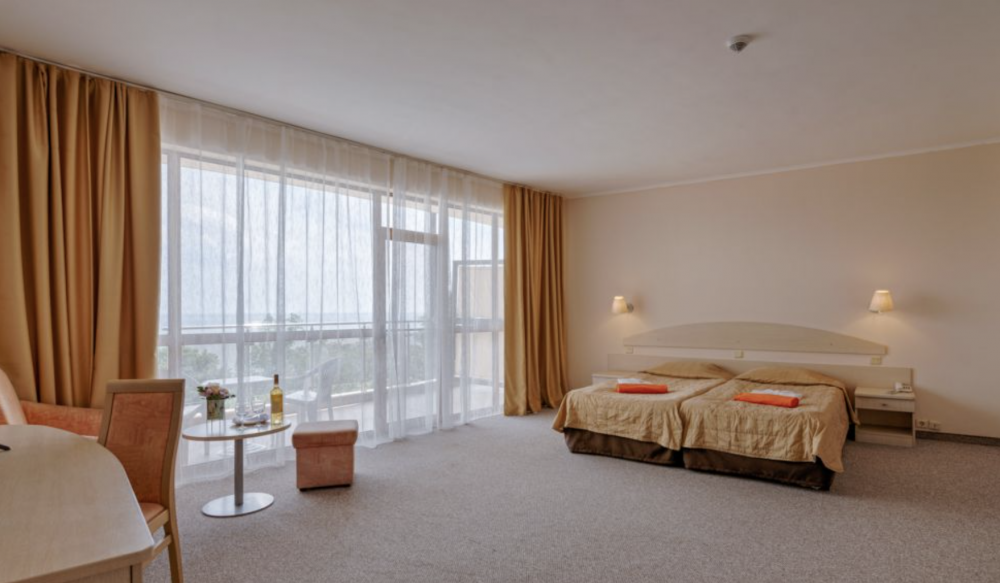 Double room deluxe, Berlin Green Park 4*