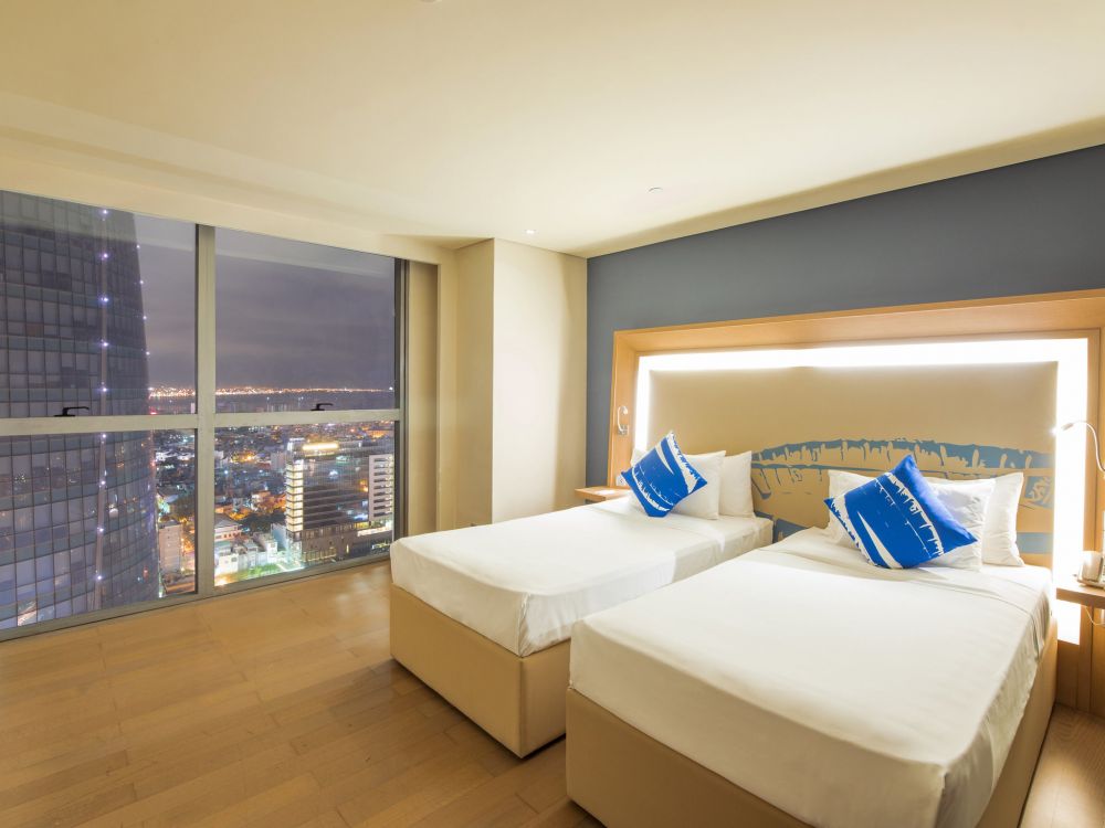 Deluxe CV, Novotel Danang Premier Han River 5*