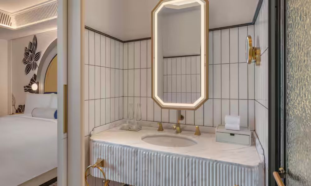 Sorrento Family Suite, La Festa Phu Quoc, Curio Collection By Hilton 5*