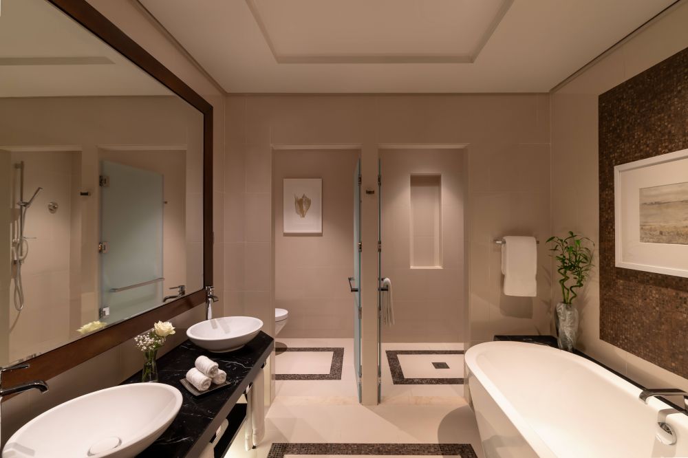 Two-Bedroom King Suite, Rixos Marina Abu Dhabi 5*