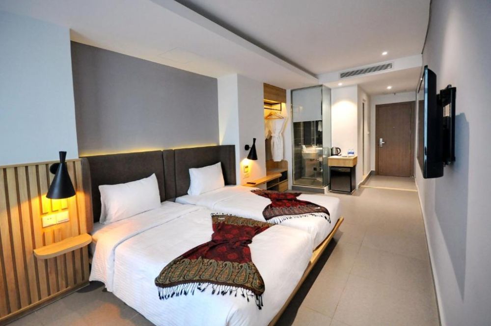 Superior City View, Anrizon Hotel Nha Trang 4*