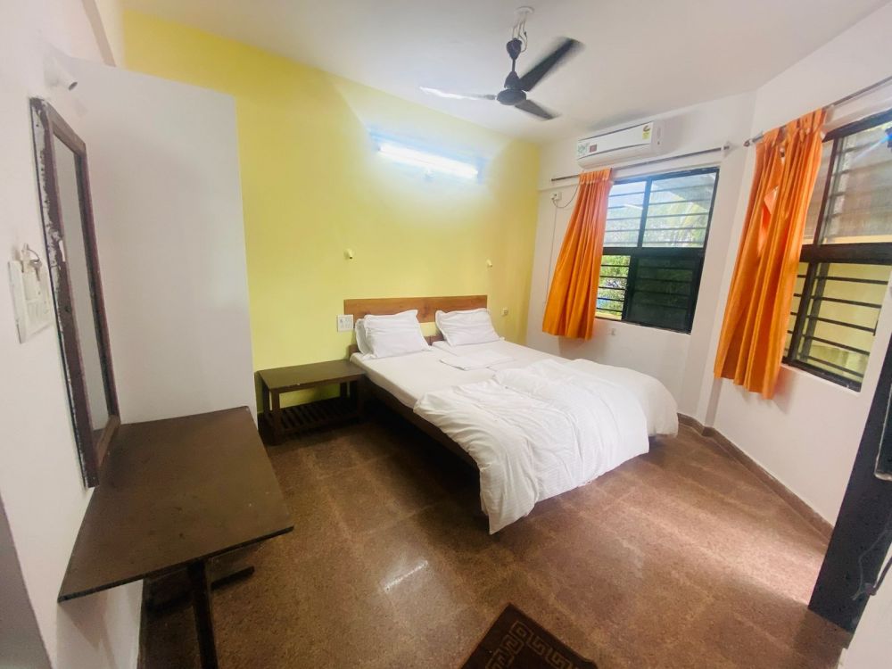 Deluxe AC with Balcony, Poonam Guesthouse (ex. Poonam Village Resort) 
