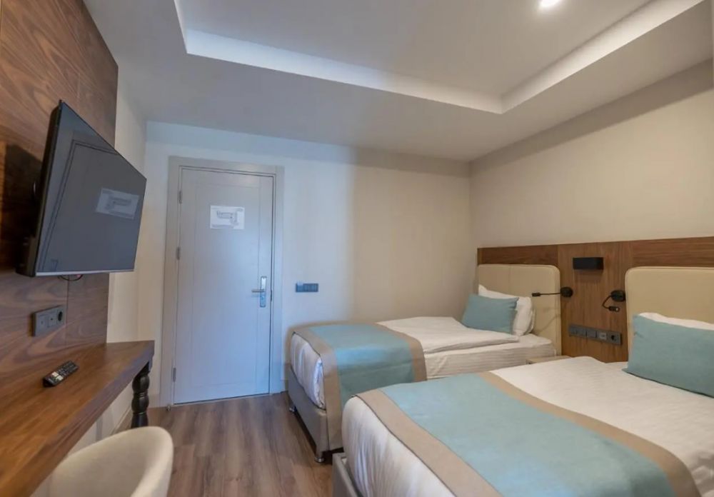 Family Room Landview With Jacuzzi, Side Moon Palace Hotel 5*