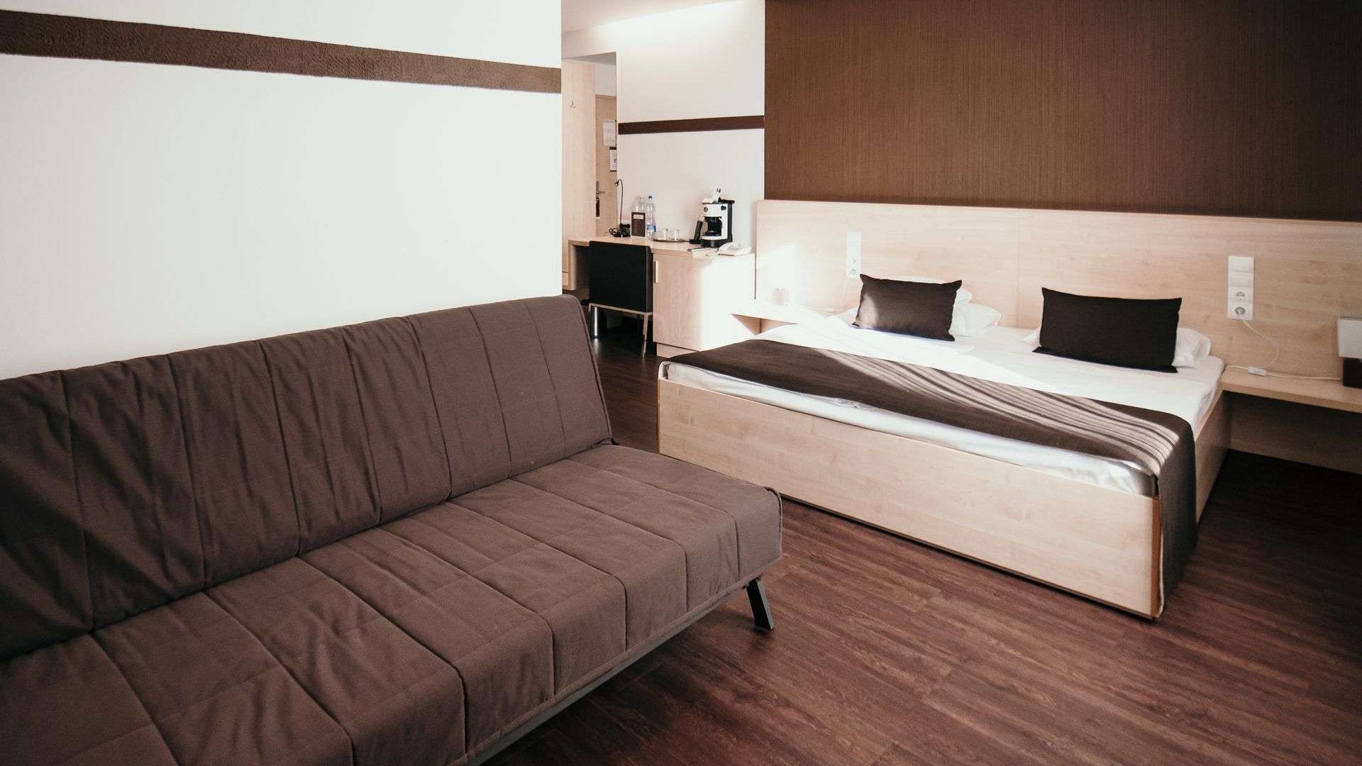 Standard, Promenade Сity Hotel 3*