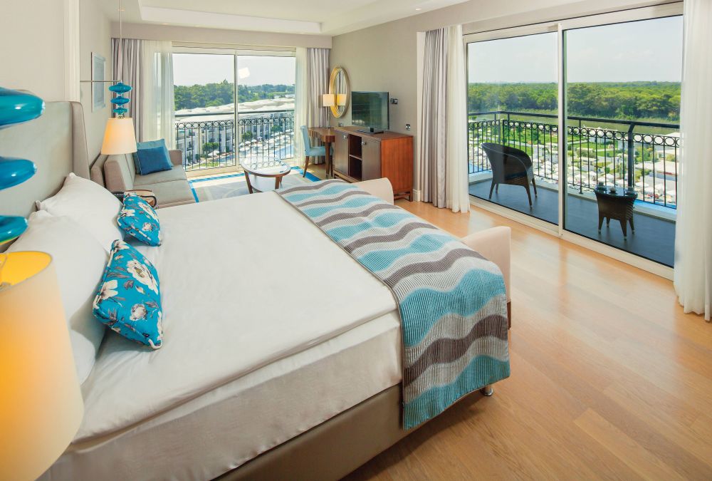 Corner Suite, Titanic Deluxe Belek 5*