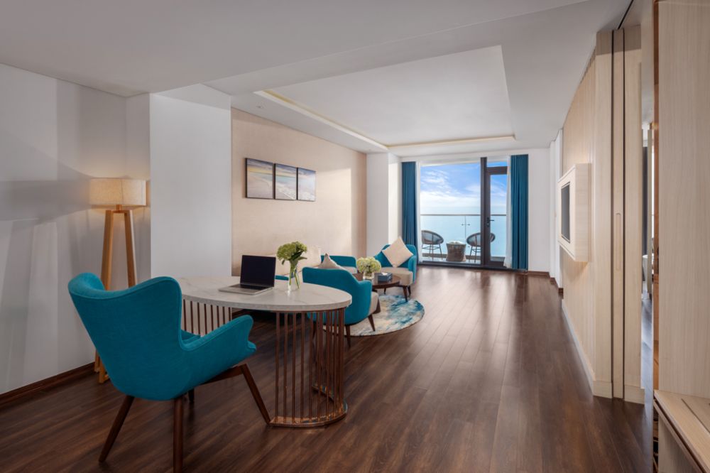 Canvas Suite, Canvas Danang Beach Hotel 4*