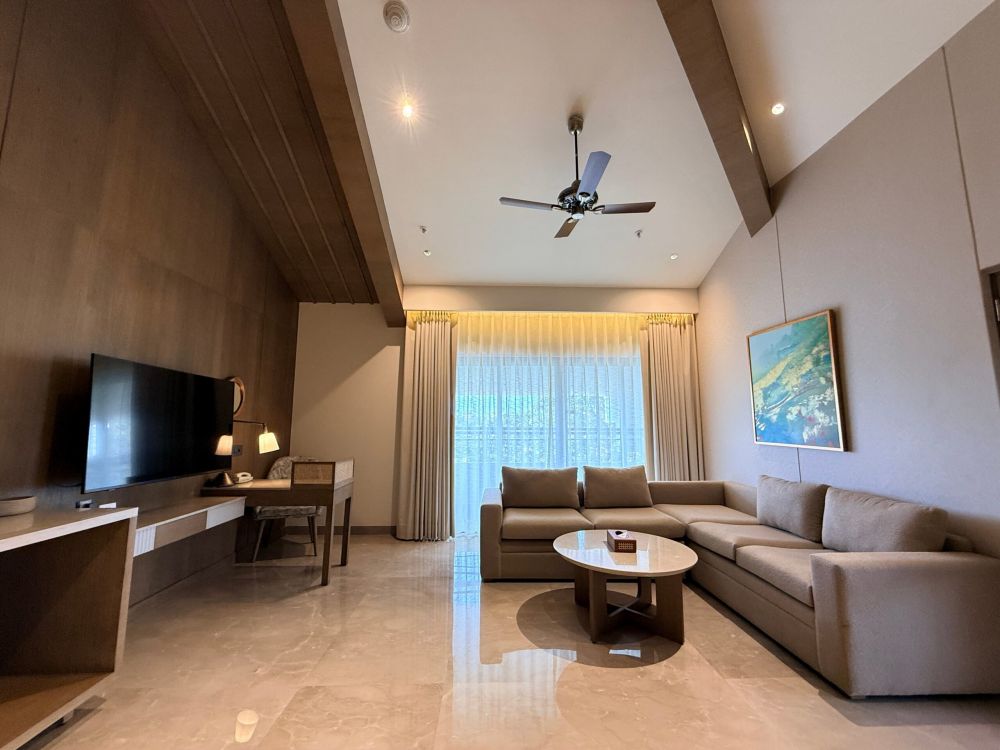 2 Bedroom Penthouse, The Astor Goa 5*