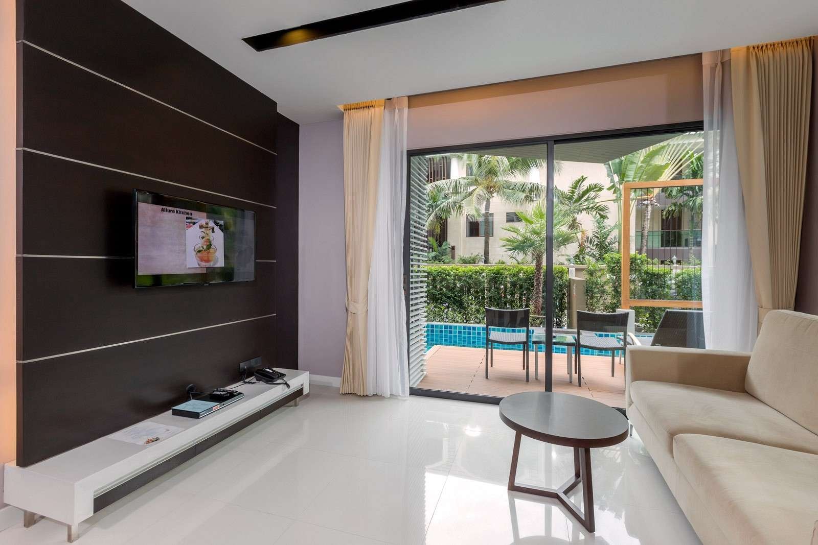 Junior Suite Pool Access, Charm Resort Phuket 4*