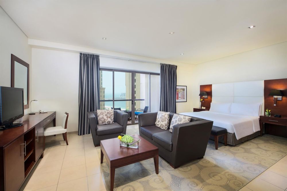 Deluxe Studio, Delta Hotels by Marriott Jumeirah Beach (ex. Ramada Plaza Jumeirah Beach) 4*