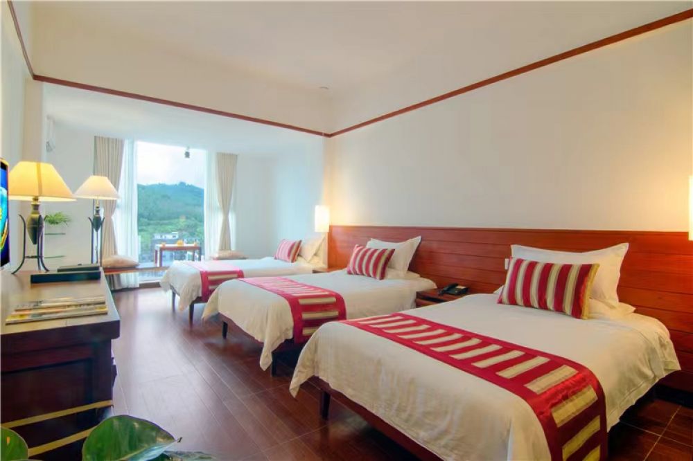 Moutain View Triple, Sea Rainbow Hotel 4*