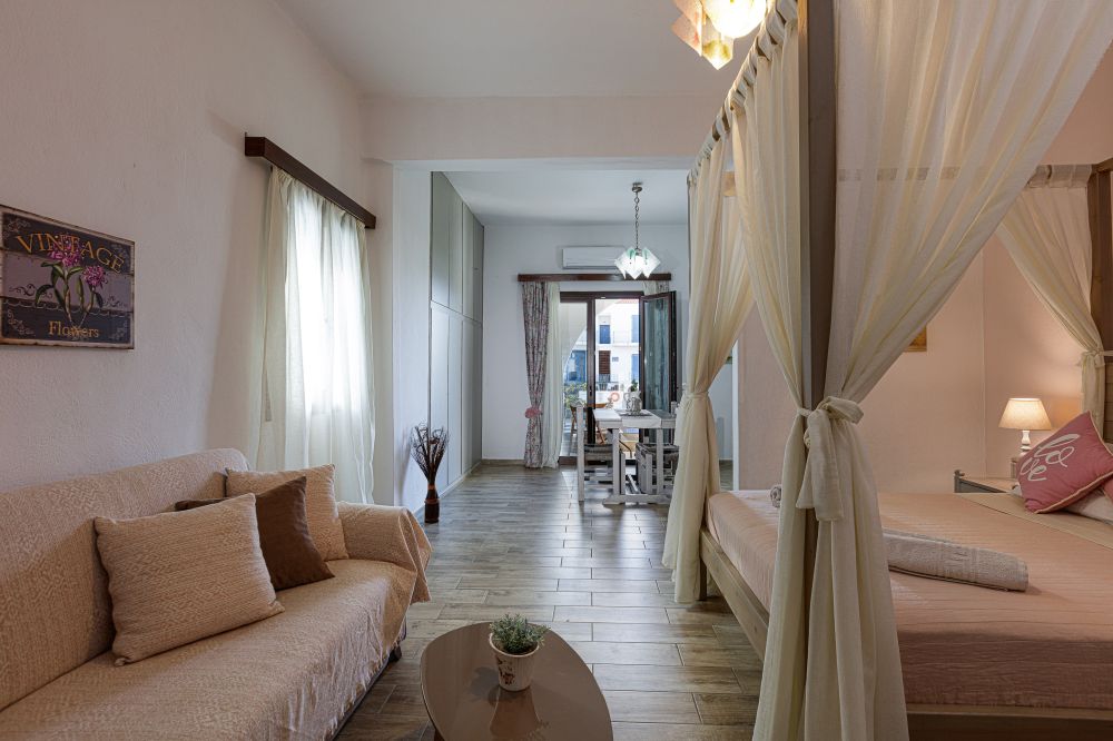 Superior Studio SSV, Kasteli Studios & Apartments 3*