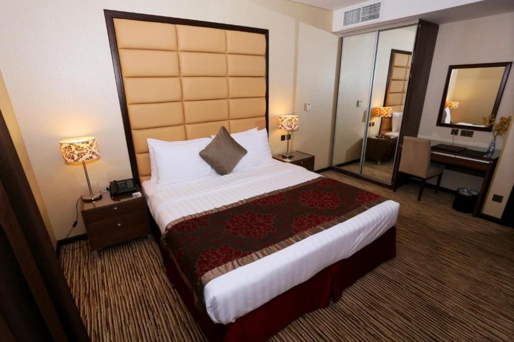 One Bedroom Suite, Al Hamra Hotel Sharjah 4*