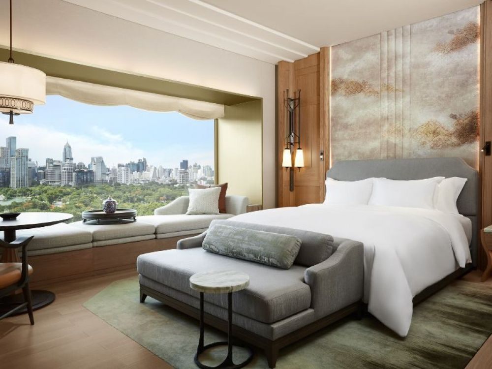 Deluxe, Dusit Thani Bangkok 5*