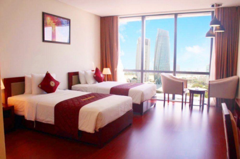 Superior, Da Nang Han River 4*