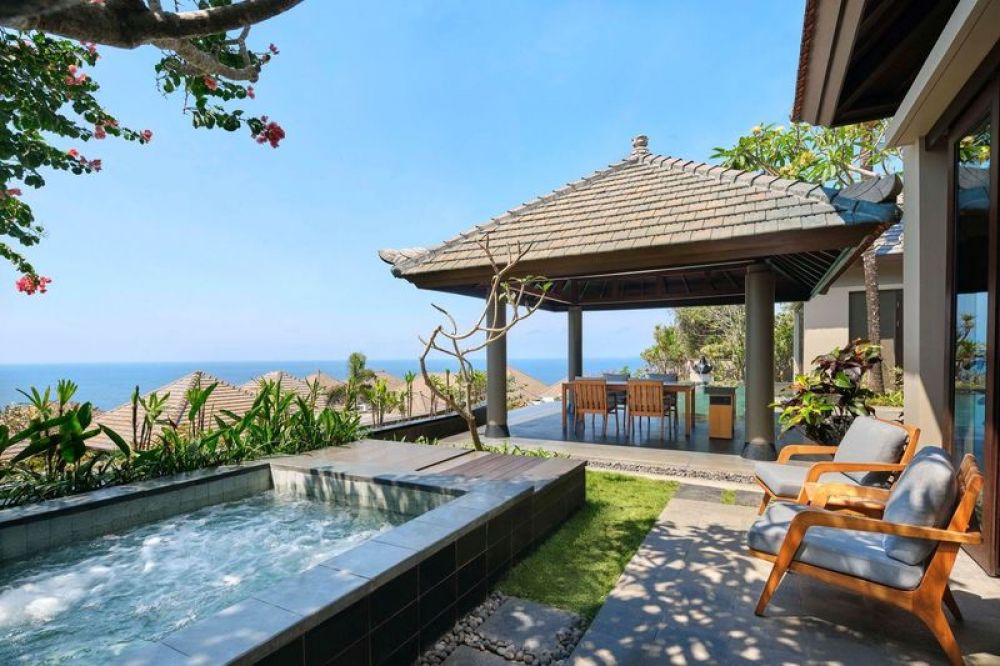 Two Bedroom Panoramic Ocean Pool Villa, Umana Bali Ungasan Resort (ex. Jumana  Bali) 5*