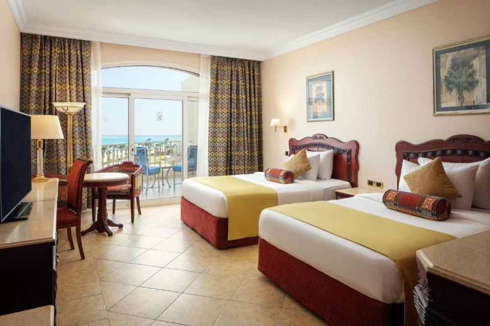 Superior PV/SV/Beach Front, Palm Royal Soma Bay 5*