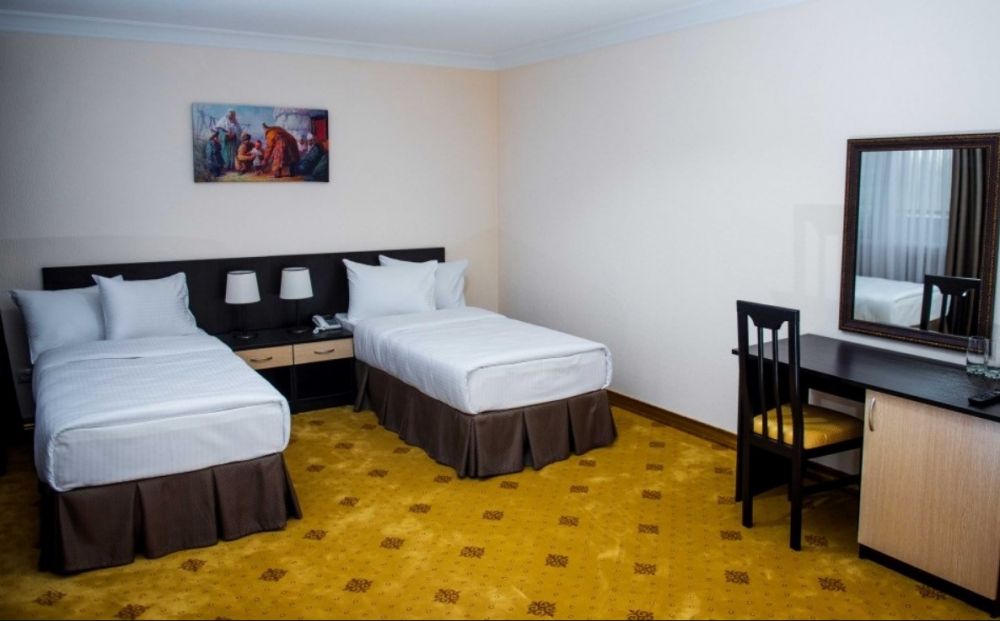 Standard TRPL, Shymkent Grand Hotel 4*