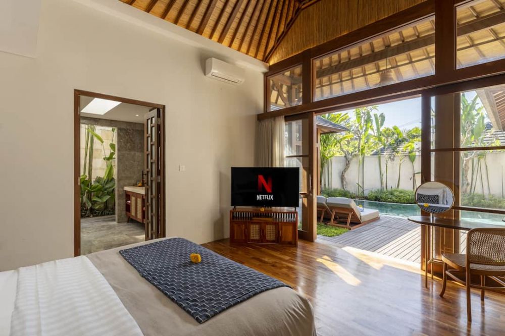 Royal 2BR Villa with Private Pool Villa and Jacuzzi, Asvara Villa Ubud by iNi Vie Hospitality 5*