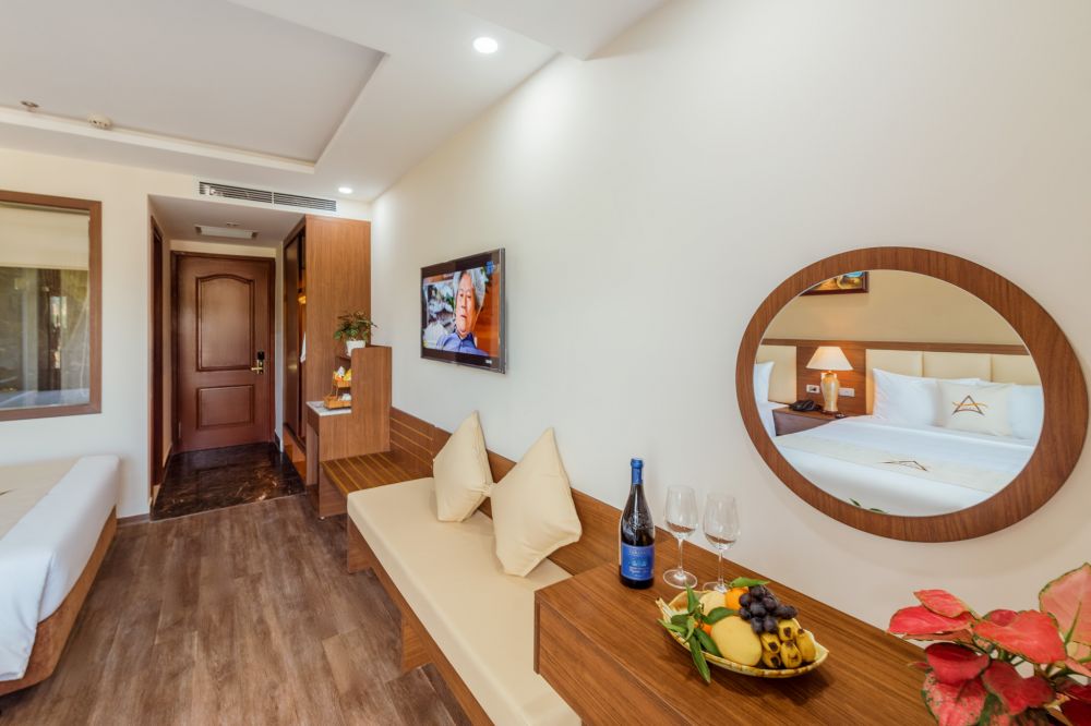 Hera Family, Aquasun Hotel Phu Quoc 4*