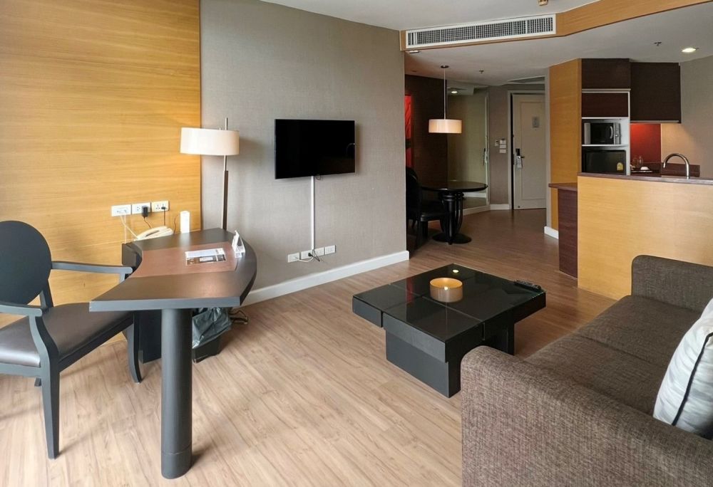 1 Bedroom Executive, Urbana Sathorn Hotel 4*