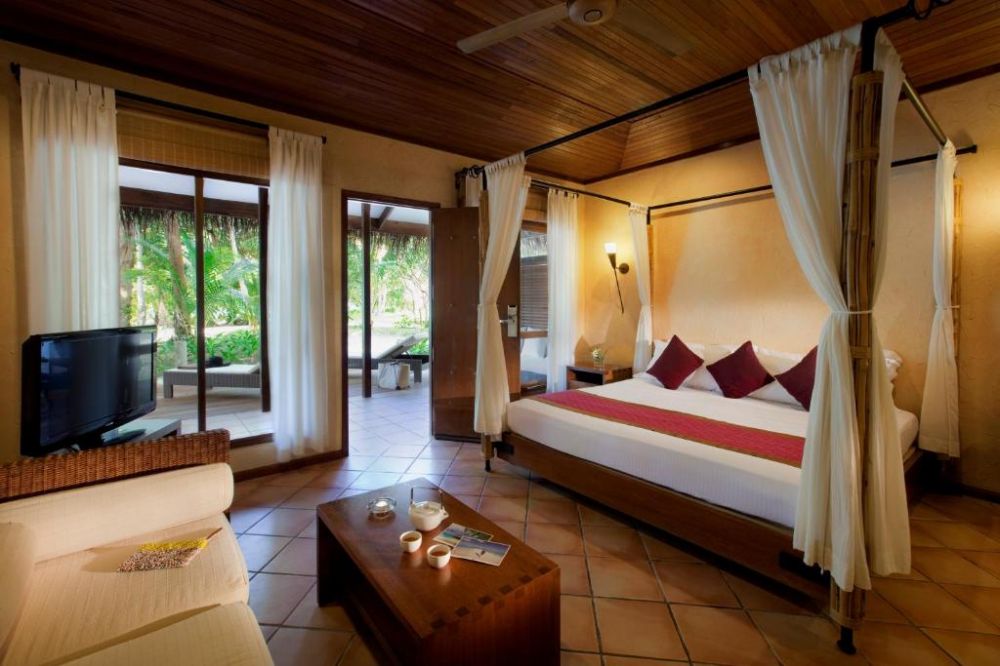 Beach Villa, Kuramathi Maldives (ex. Kuramathi Island Resort) 4*