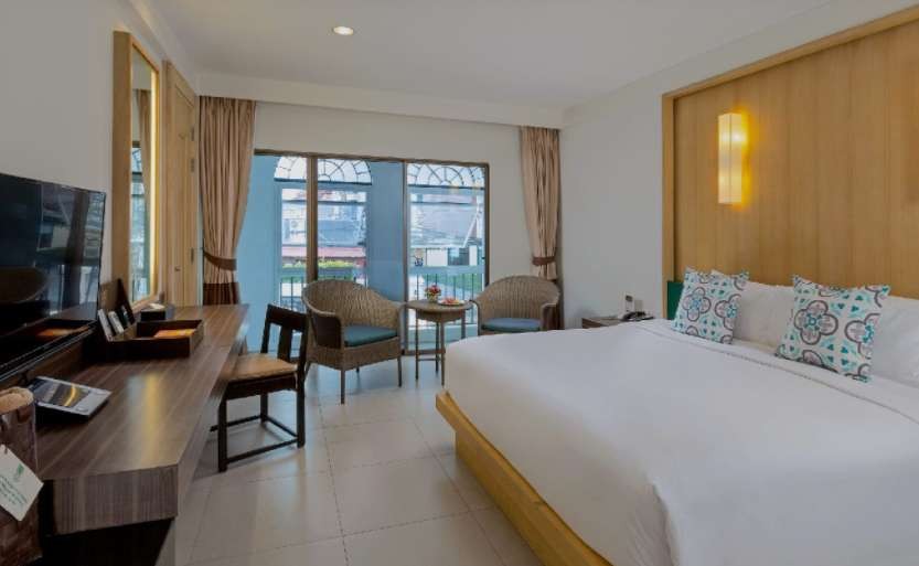 Superior Room, Sawaddi Patong Resort & Spa By Tolani 4*