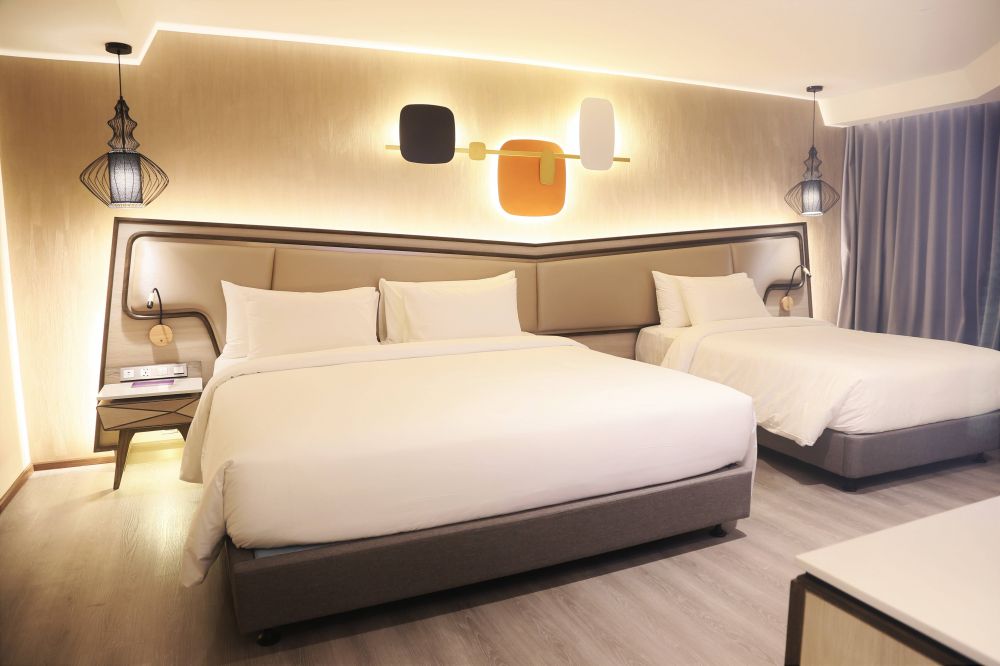 One Bedroom Executive Suite, Amethyst Hotel Pattaya 4*