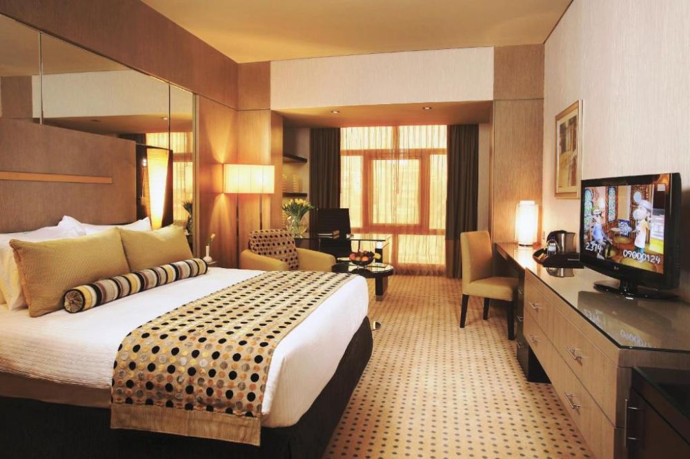 Executive Suite, Time Grand Plaza Hotel Dubai 4*