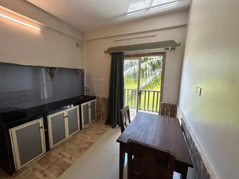 Family Studio AC with Kitchen, Shivam BNB 